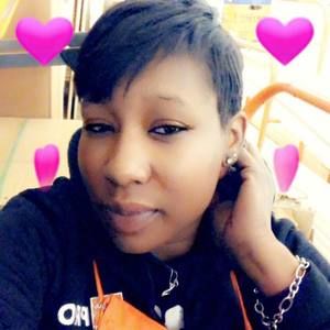 Meet your Posher, Latoya